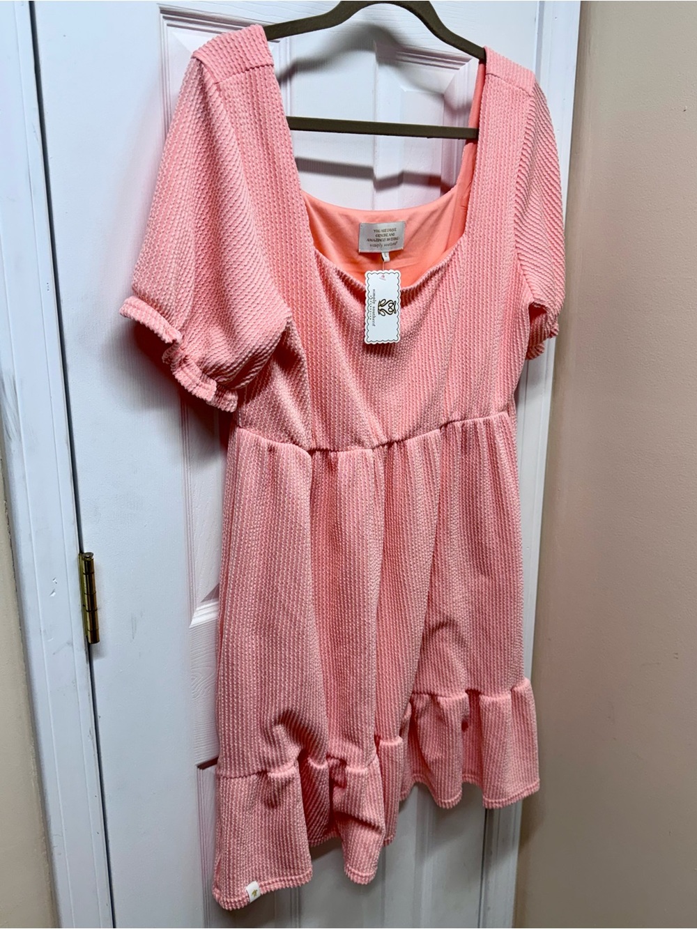 Simply Southern Coral Textured Square Neck Babydoll Mini Dress Large NWT - Picture 3 of 11